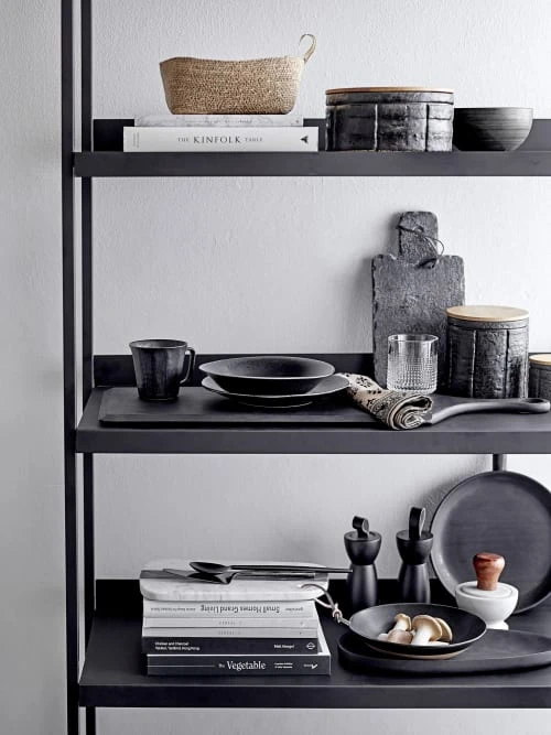 Bloomingville Assiette En Porcelaine Noire 24 Cm – Image 2